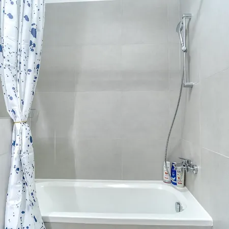 Modern 1br Parcului Hideaway アパート *