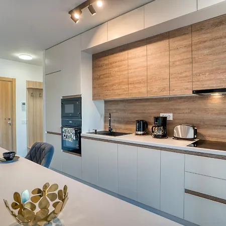 Modern 1br Parcului Hideaway * 布加勒斯特